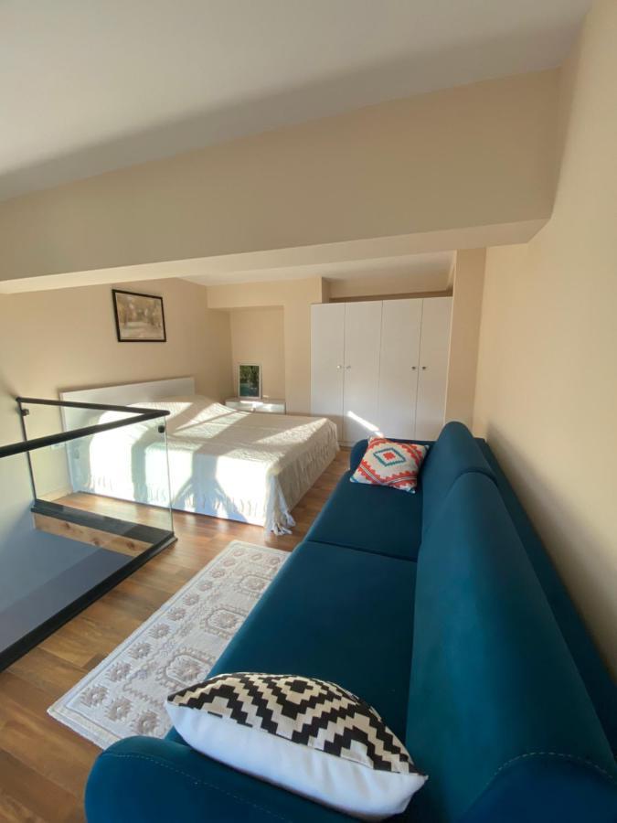 Appartamento Jon'S Duplex Tirana Esterno foto